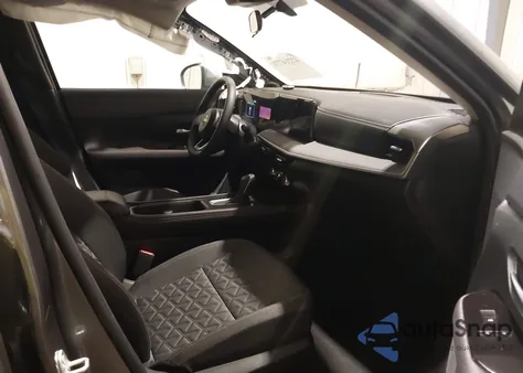 2025 Nissan Kicks Sv Intelligent Awd from USA, damaged, VIN 3N8AP6CB6SL325097